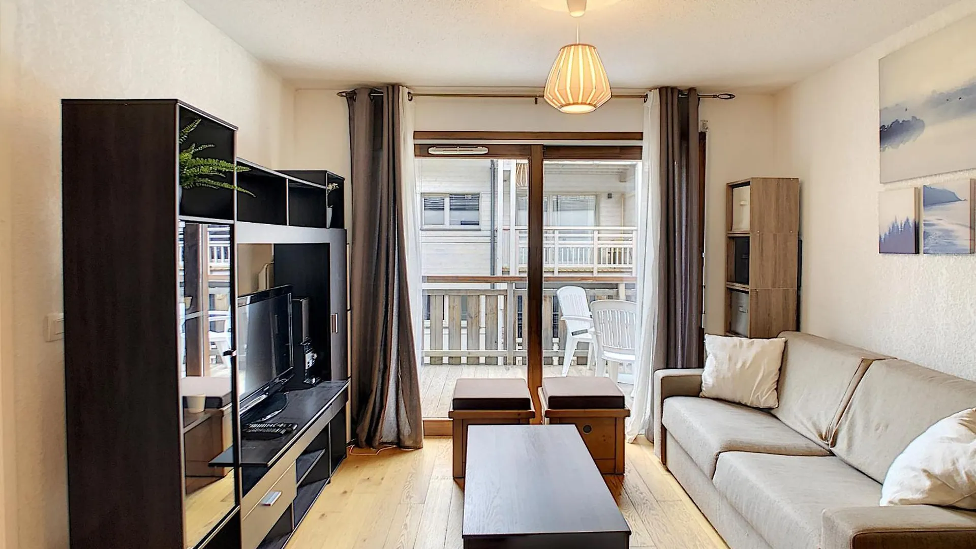 Le Schuss - Appartement - 4 Pers - Centre Ville Les Gets Apartment
